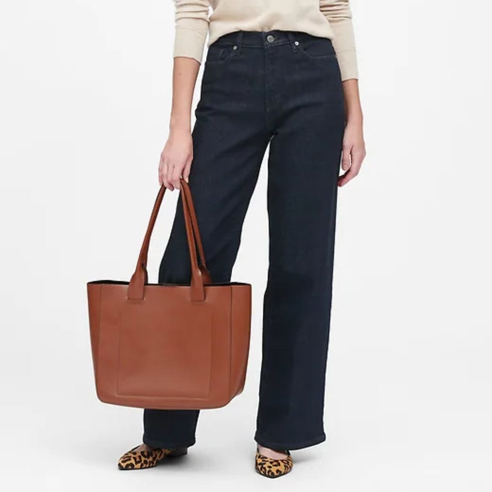 Banana Republic Charcoal Black Tote - Picture 3 of 16